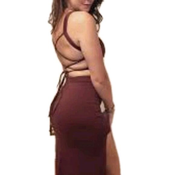 Halara NWT Ruched Lace Up Back Bodycon Midi Knit Dress Burgundy Medium - Picture 2 of 6
